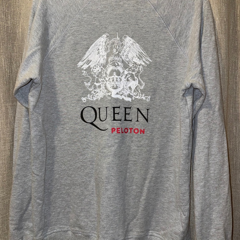 Peloton X Queen Sweatshirt | Size M